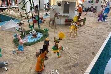 Un belén de pastilina, atractivo de la Biblioteca Saulo Torón (Telde)/Francisco Javier Santana.